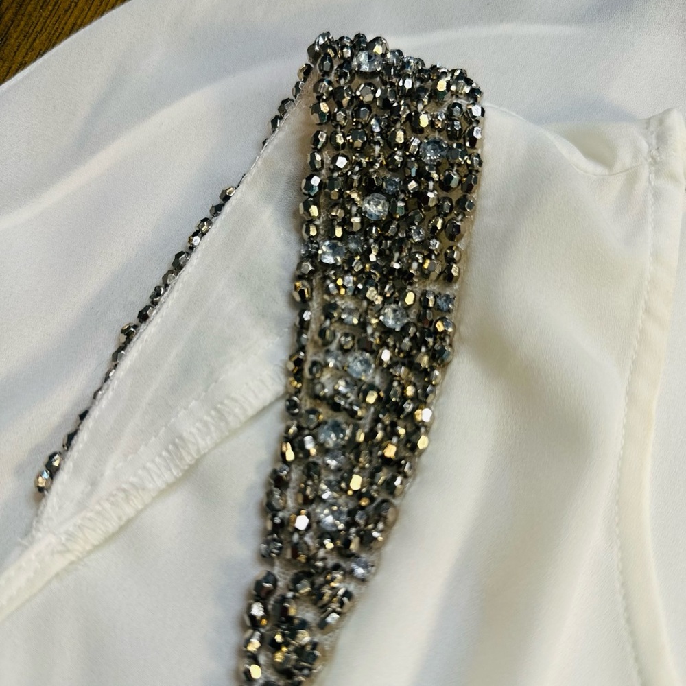 Socialite Solid Color Sequined Patchwork Sleevele… - image 4